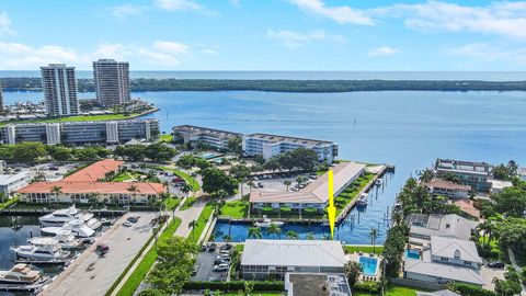 112 Yacht Club Drive 8 North Palm Beach FL 33408