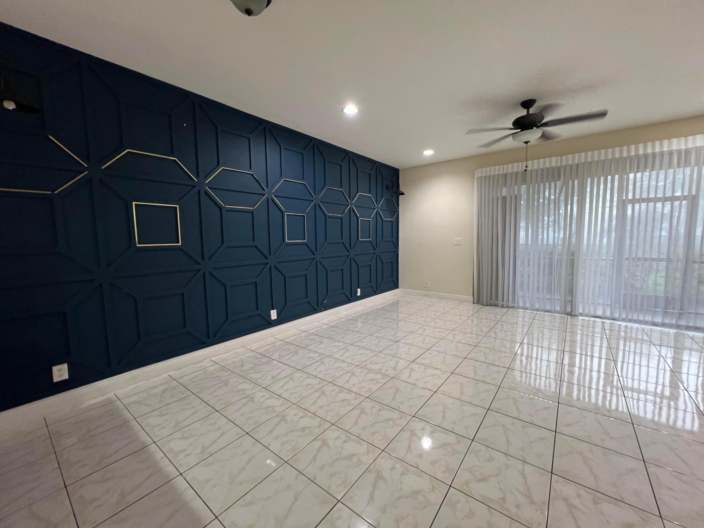 KENSINGTON GARDENS CONDO - Residential Lease