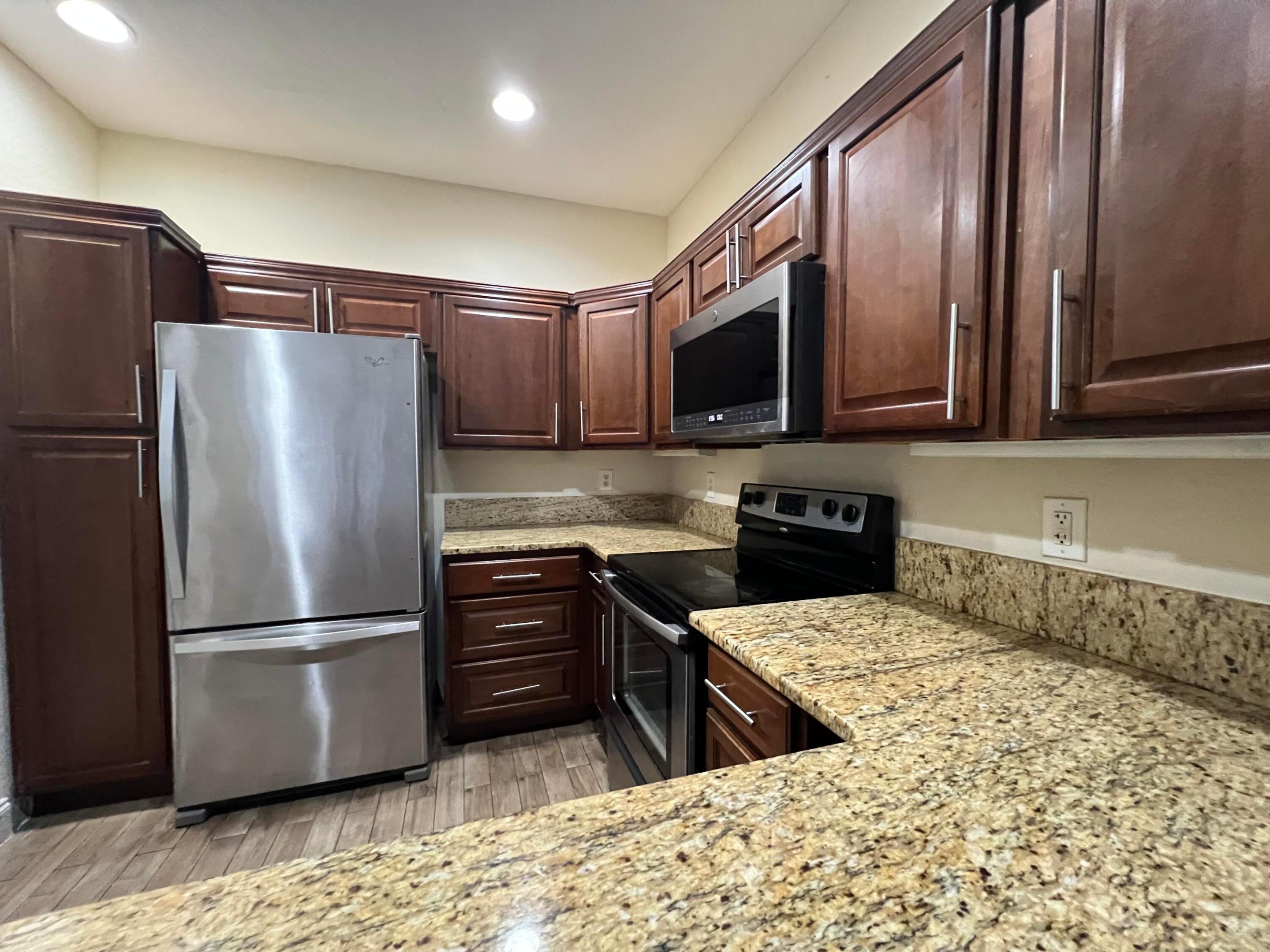 KENSINGTON GARDENS CONDO - Residential Lease