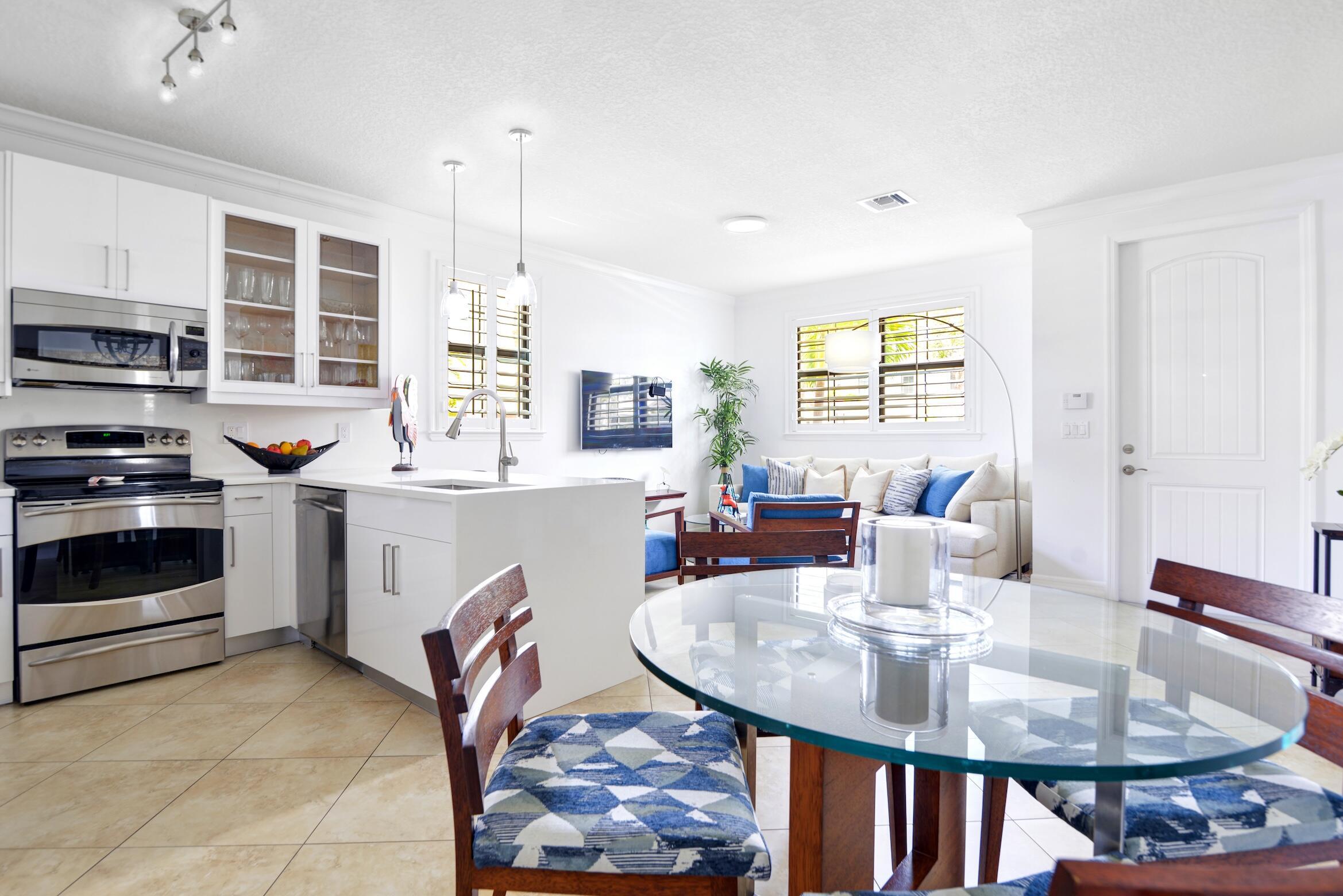 BAREFOOT BEACH VILLAS - Residential Lease