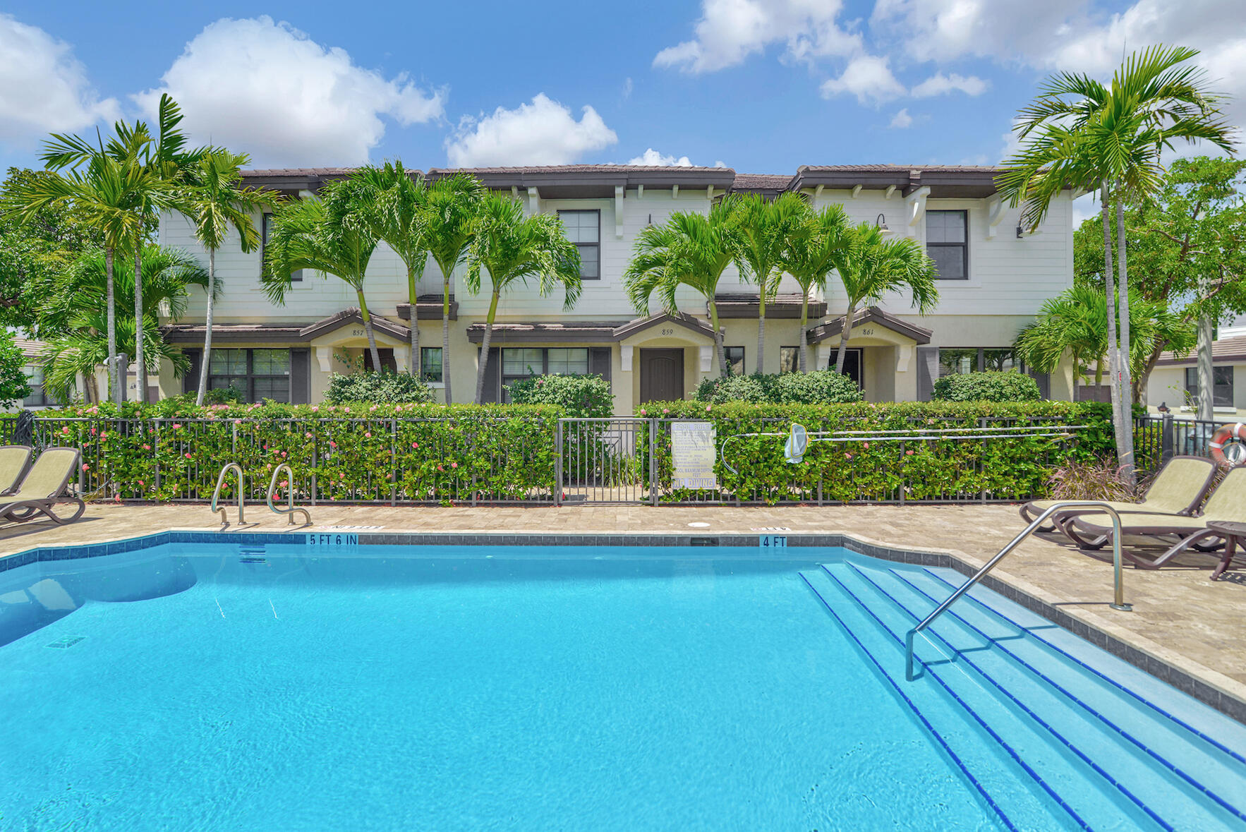 BAREFOOT BEACH VILLAS - Residential Lease