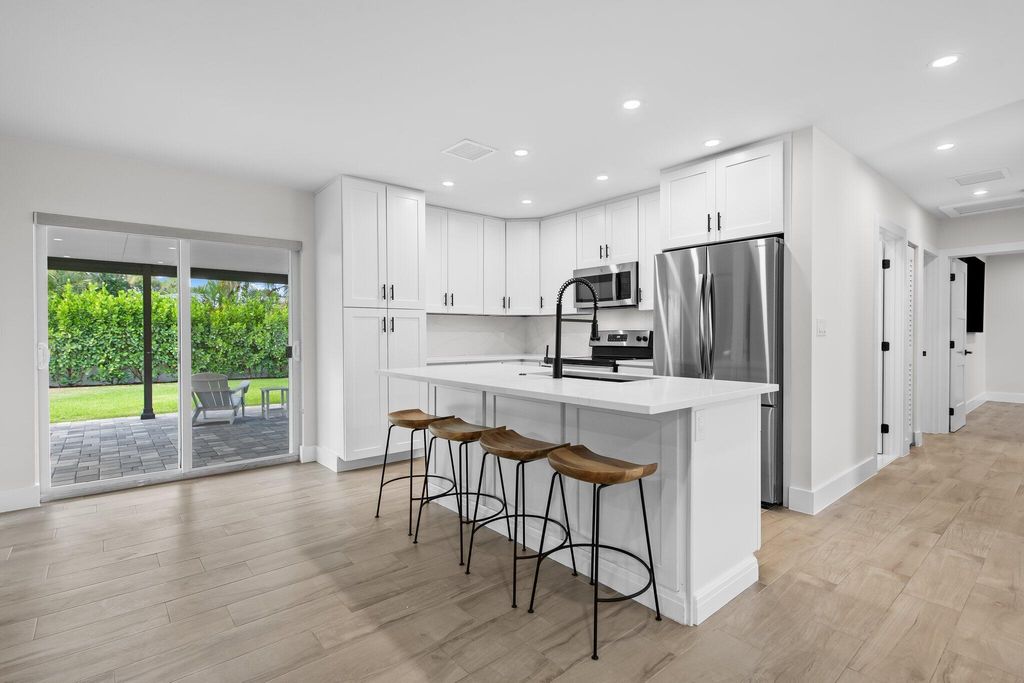 Photo of 1269 NW 4th Street, Boca Raton, FL 33486 (MLS # R11084487)