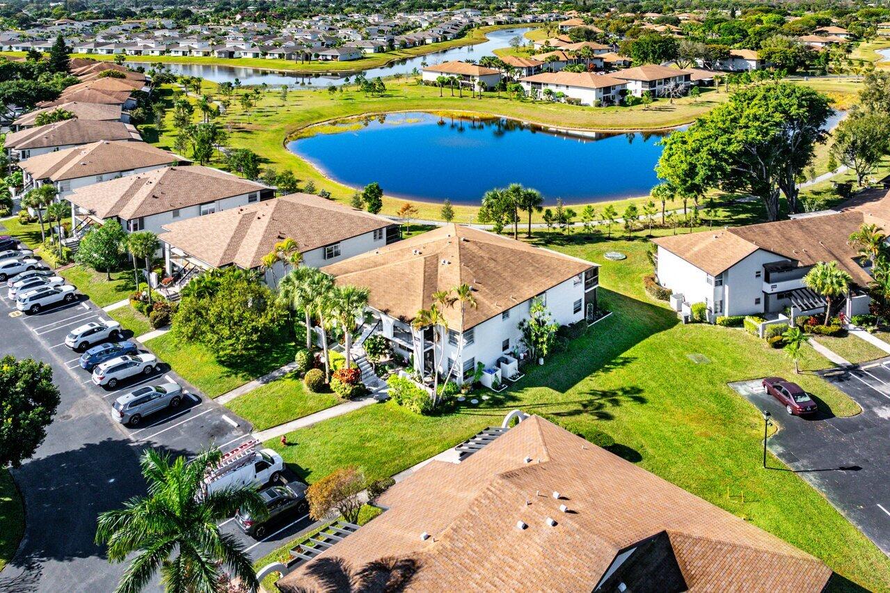 PALM GREENS AT VILLA DEL RAY CONDO II - Residential