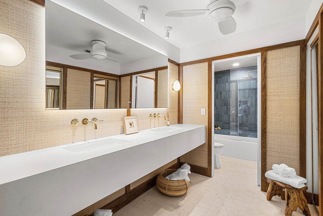 PALM GREENS AT VILLA DEL RAY CONDO II - Residential