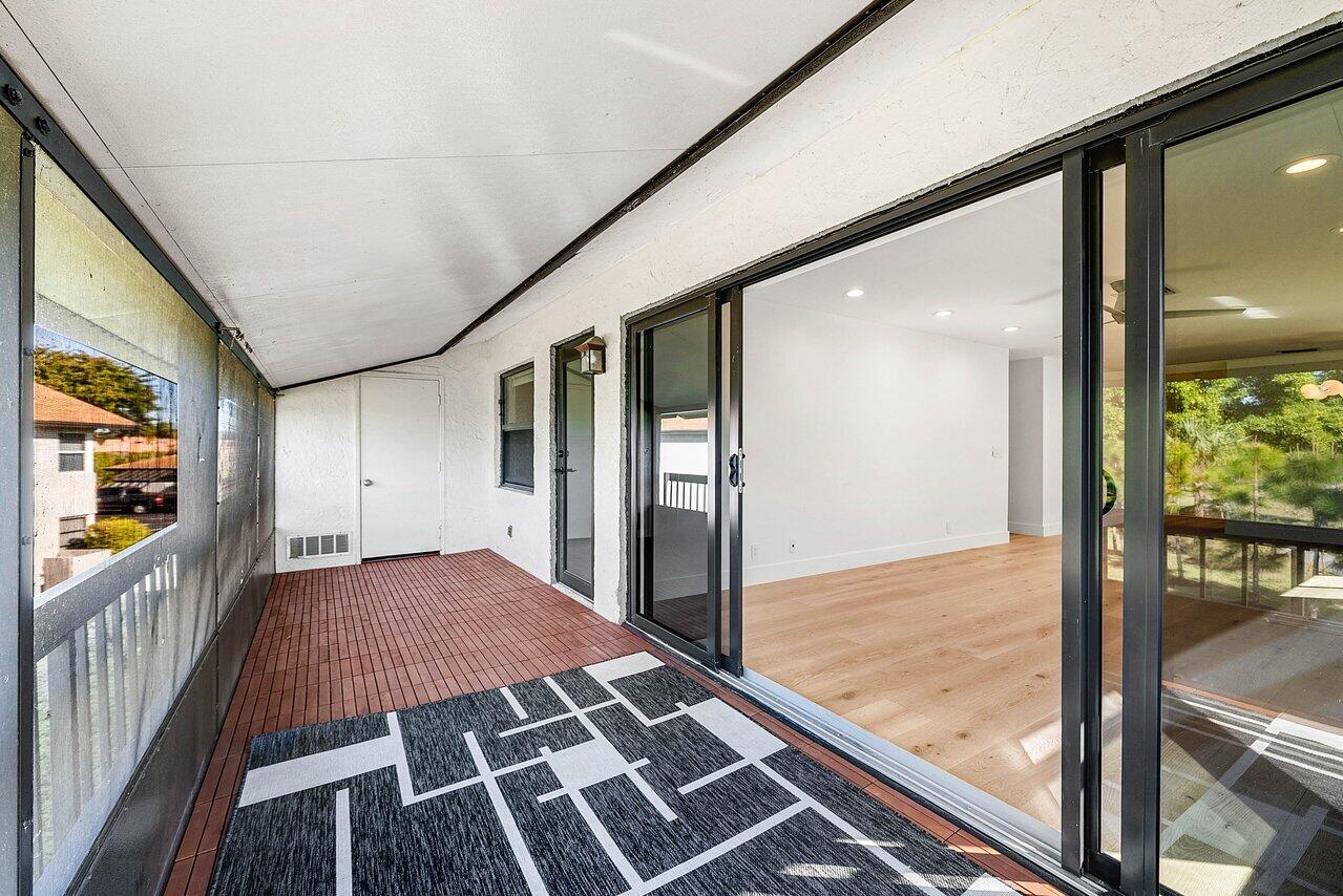 PALM GREENS AT VILLA DEL RAY CONDO II - Residential