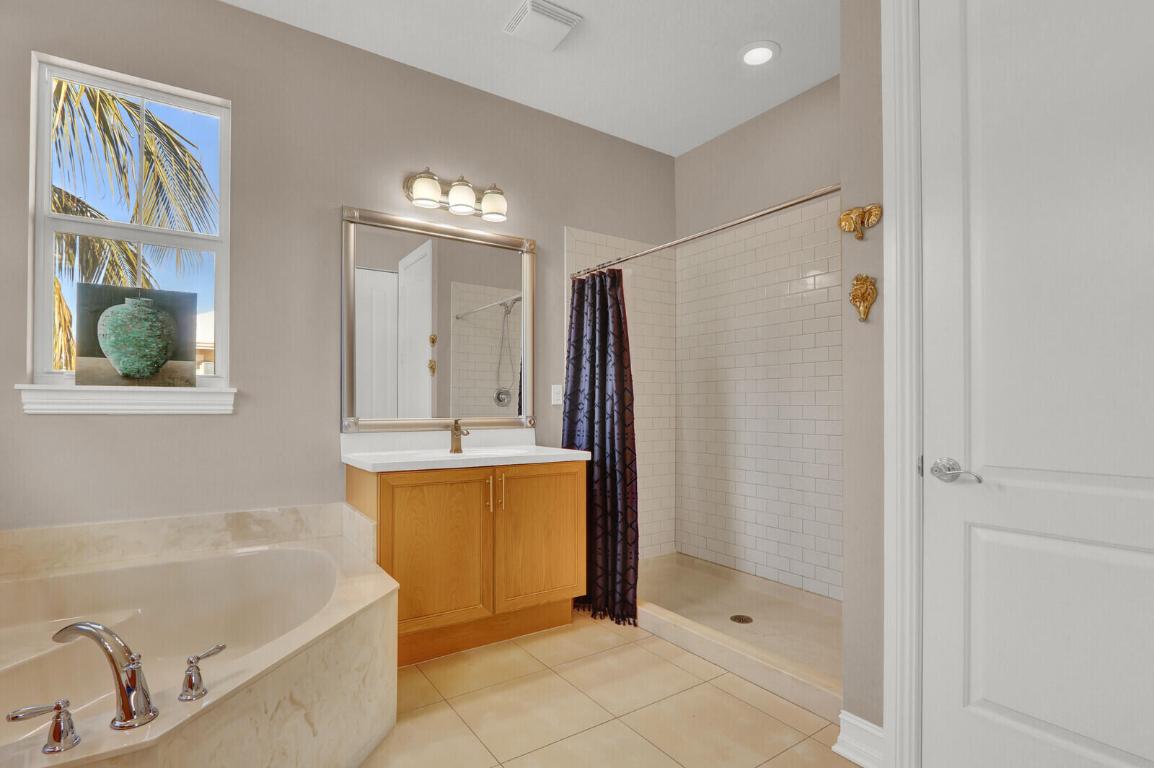 BOTANICA - Residential