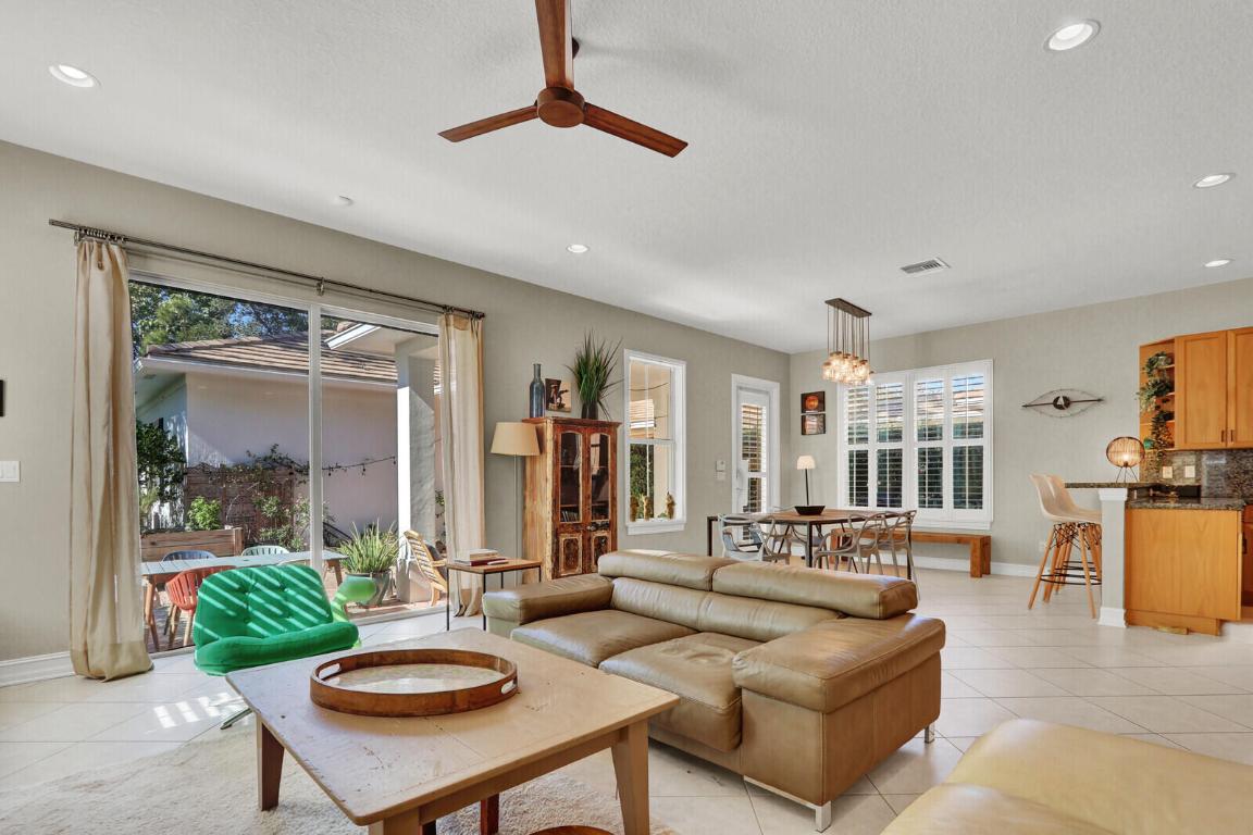 BOTANICA - Residential