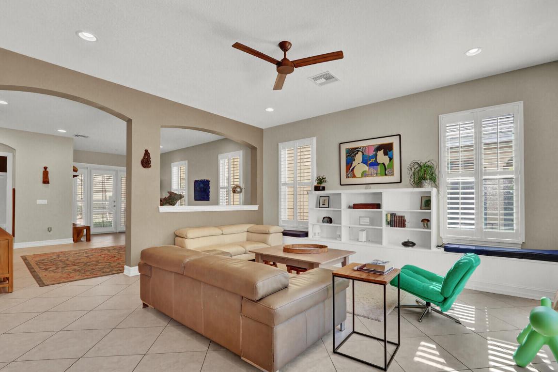 BOTANICA - Residential