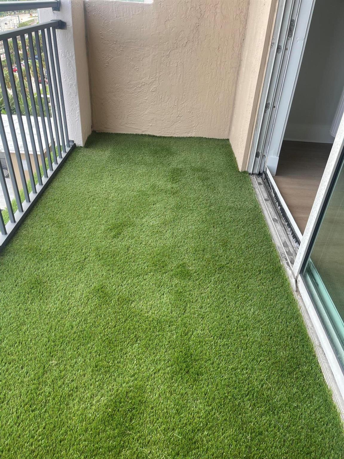 MONTECITO PALM BEACH COND - Residential Lease