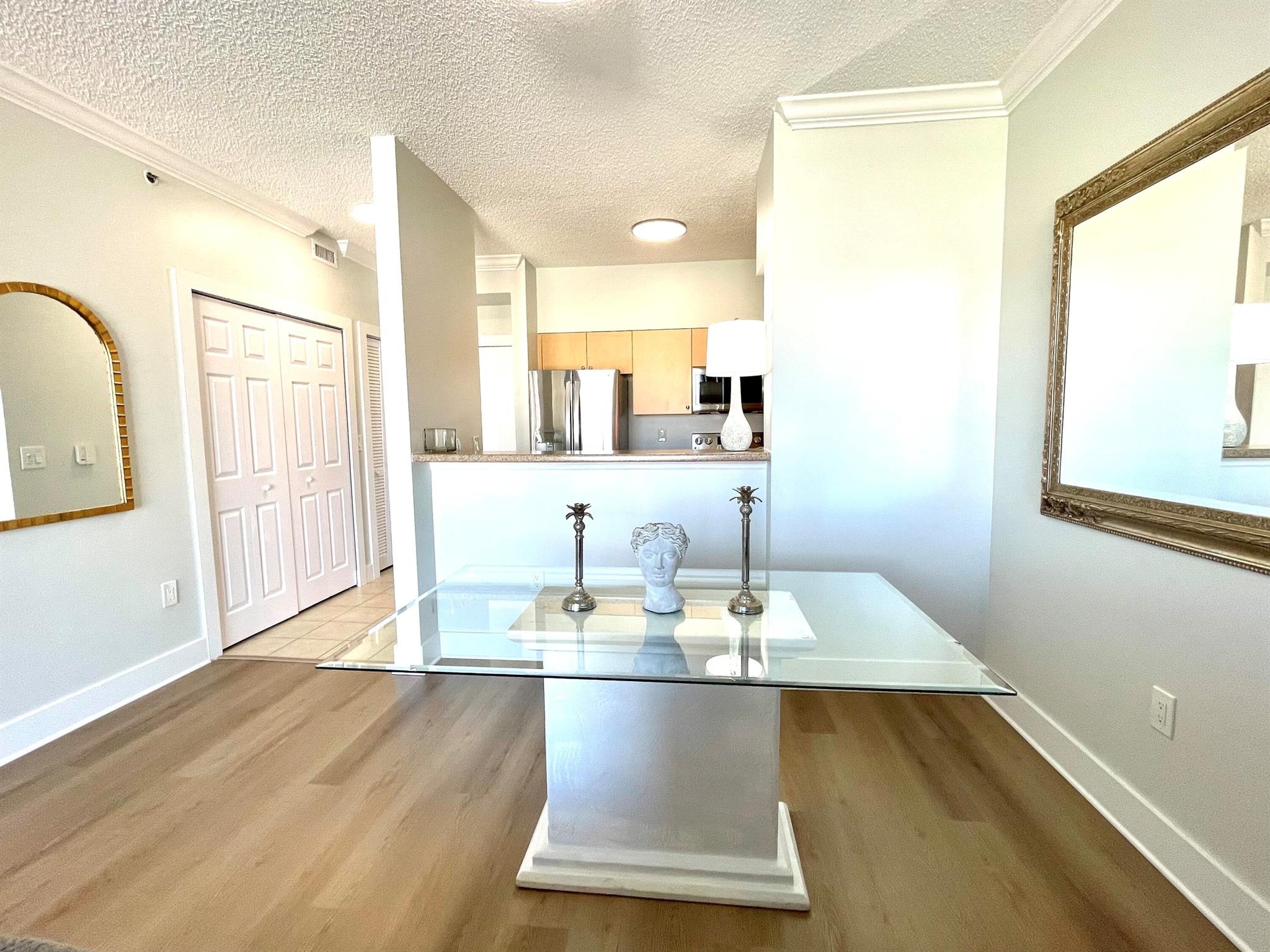 MONTECITO PALM BEACH COND - Residential Lease