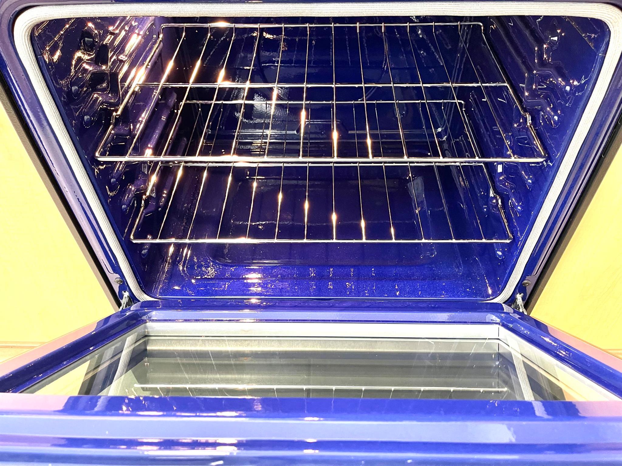 MONTECITO PALM BEACH COND - Residential Lease