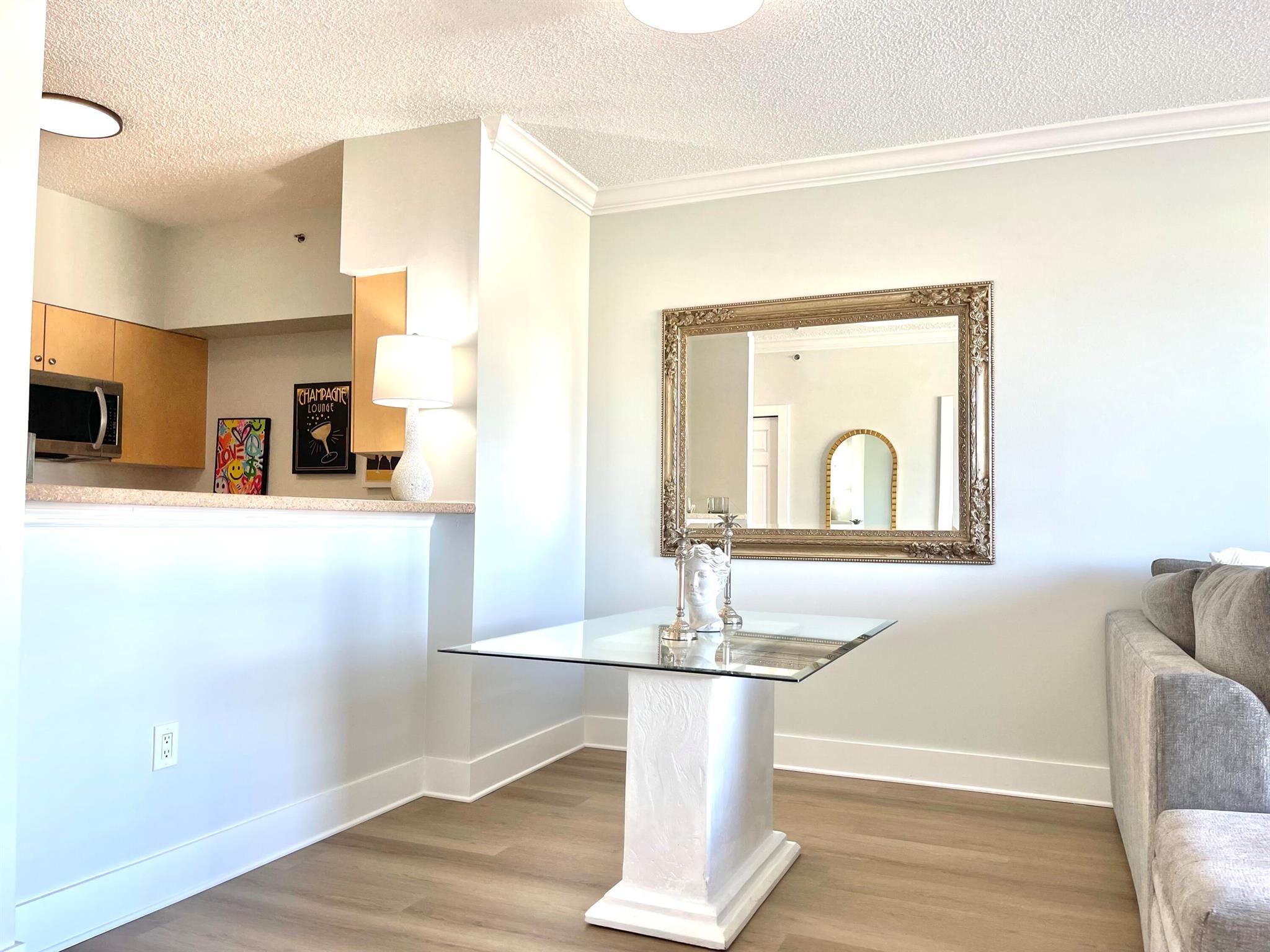 MONTECITO PALM BEACH COND - Residential Lease