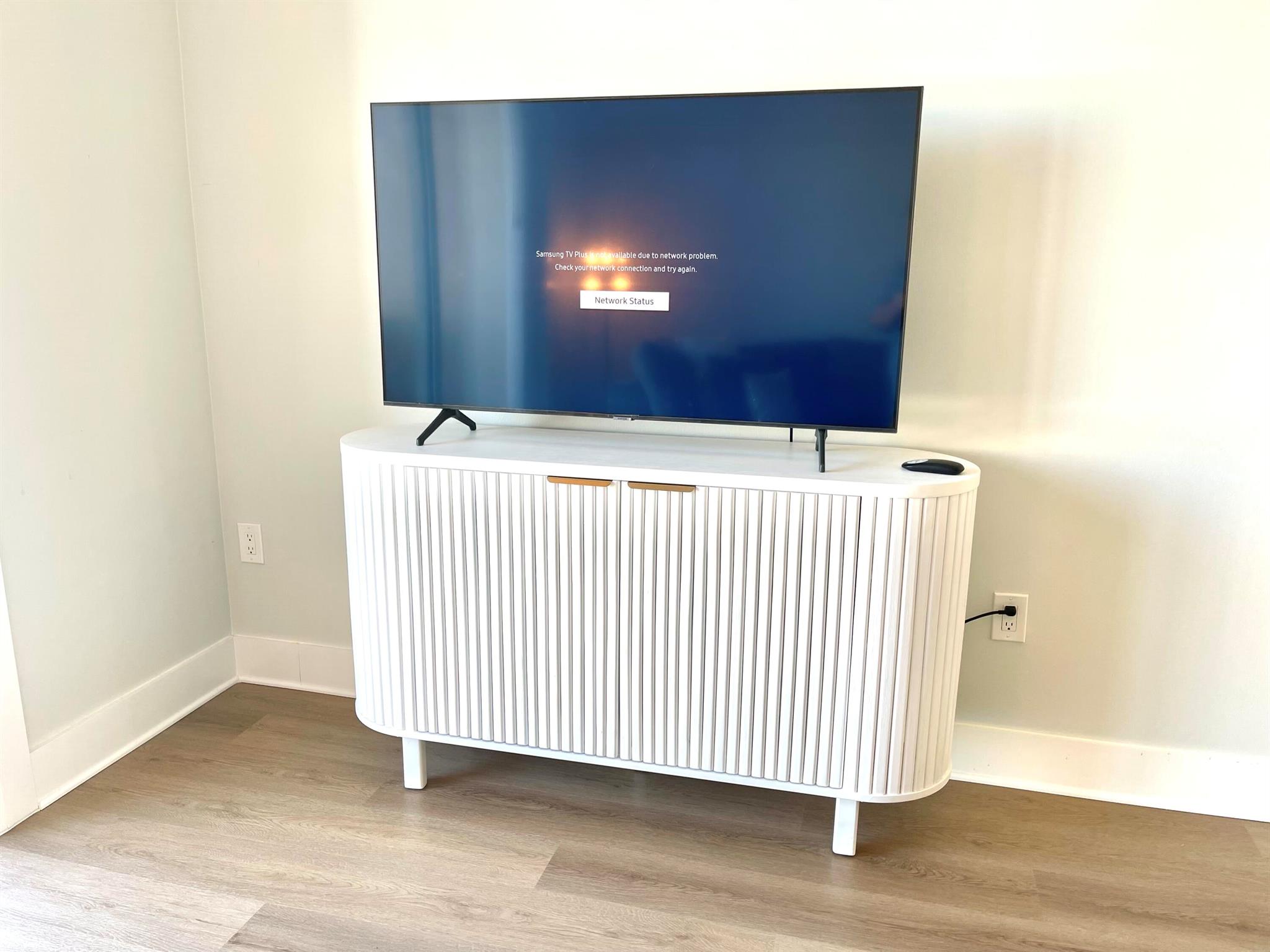 MONTECITO PALM BEACH COND - Residential Lease