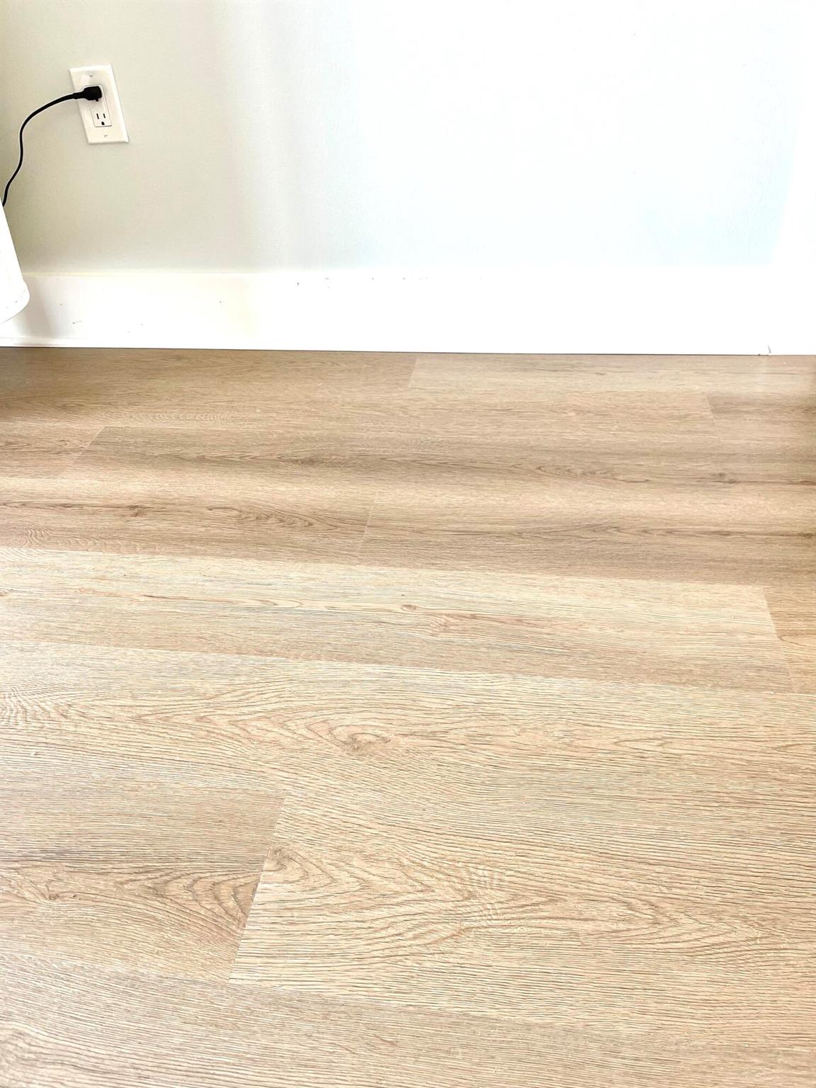 MONTECITO PALM BEACH COND - Residential Lease