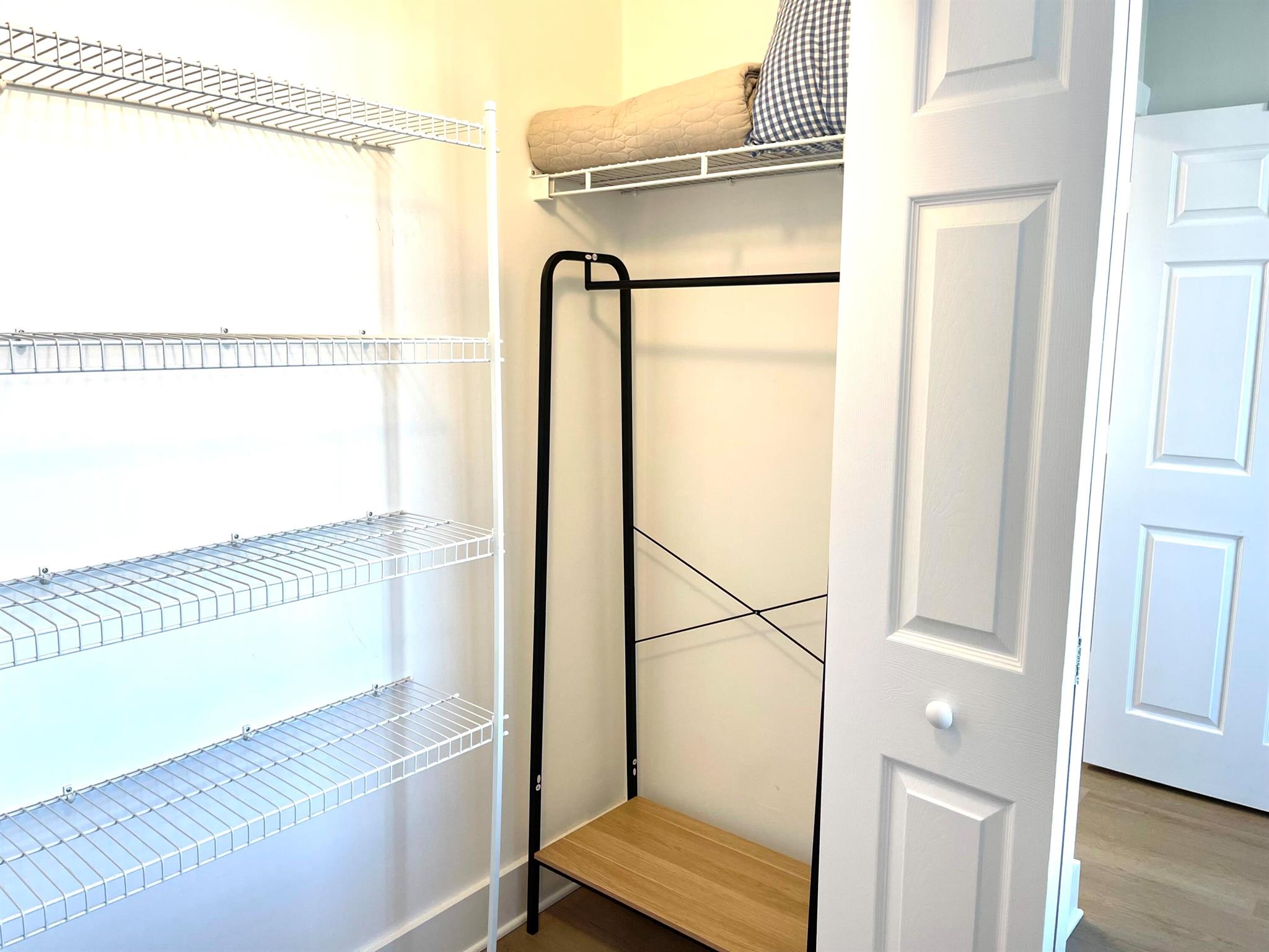 MONTECITO PALM BEACH COND - Residential Lease