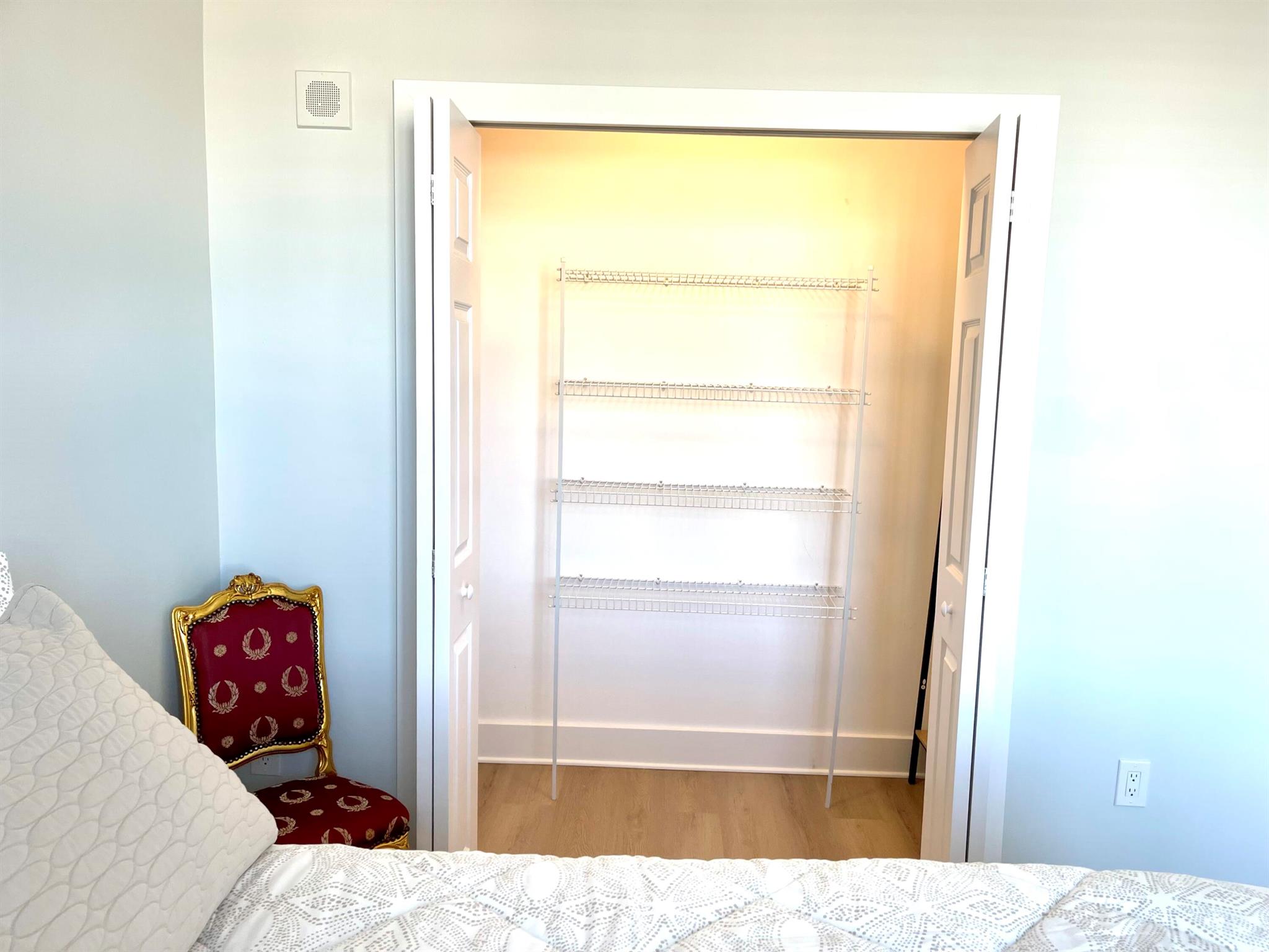 MONTECITO PALM BEACH COND - Residential Lease