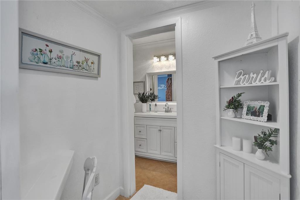 Fairbanks Terrace South - Residential