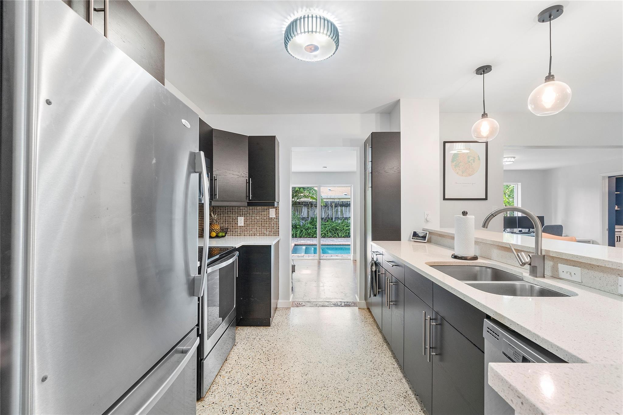Mary-Knoll - Residential