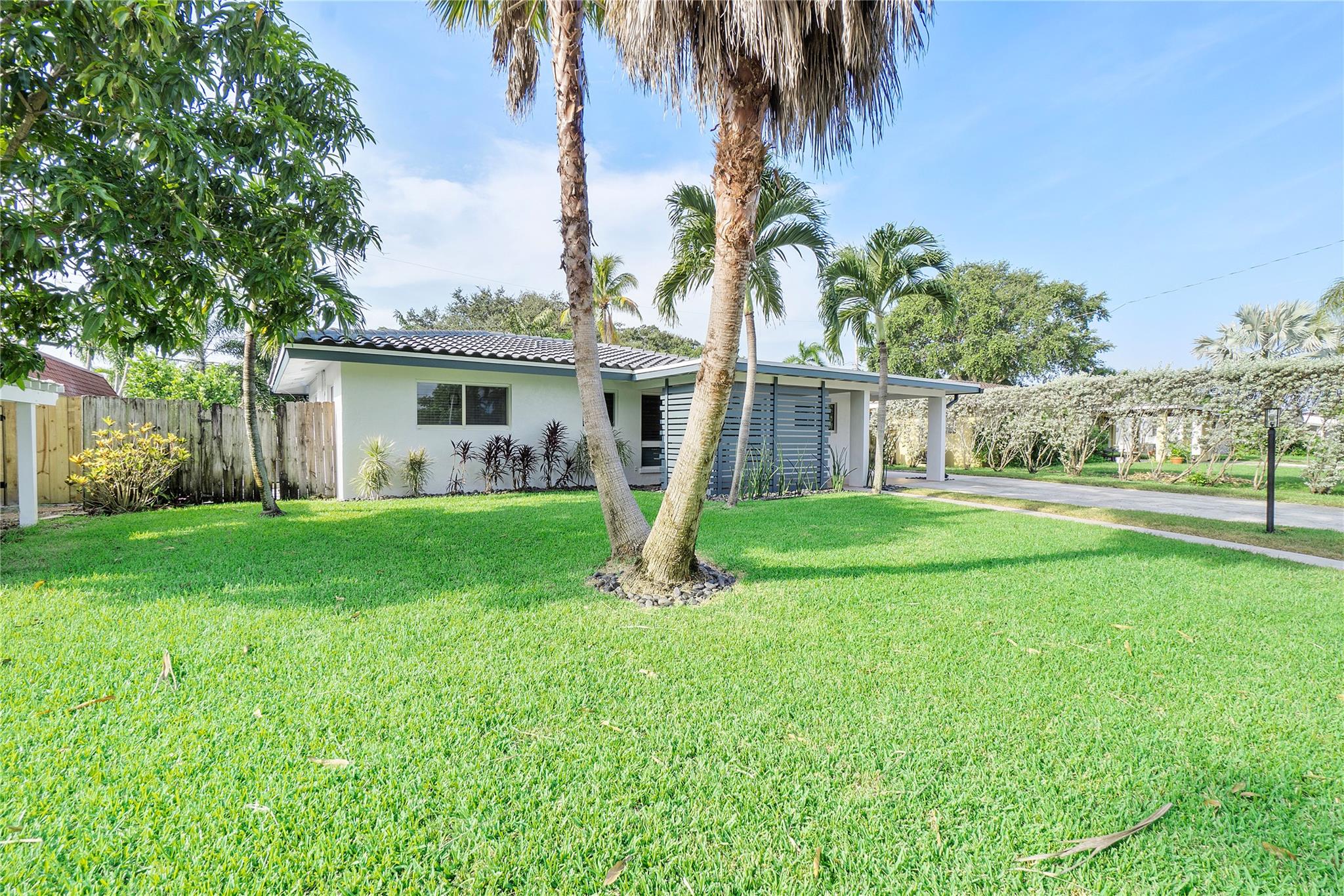 Mary-Knoll - Residential