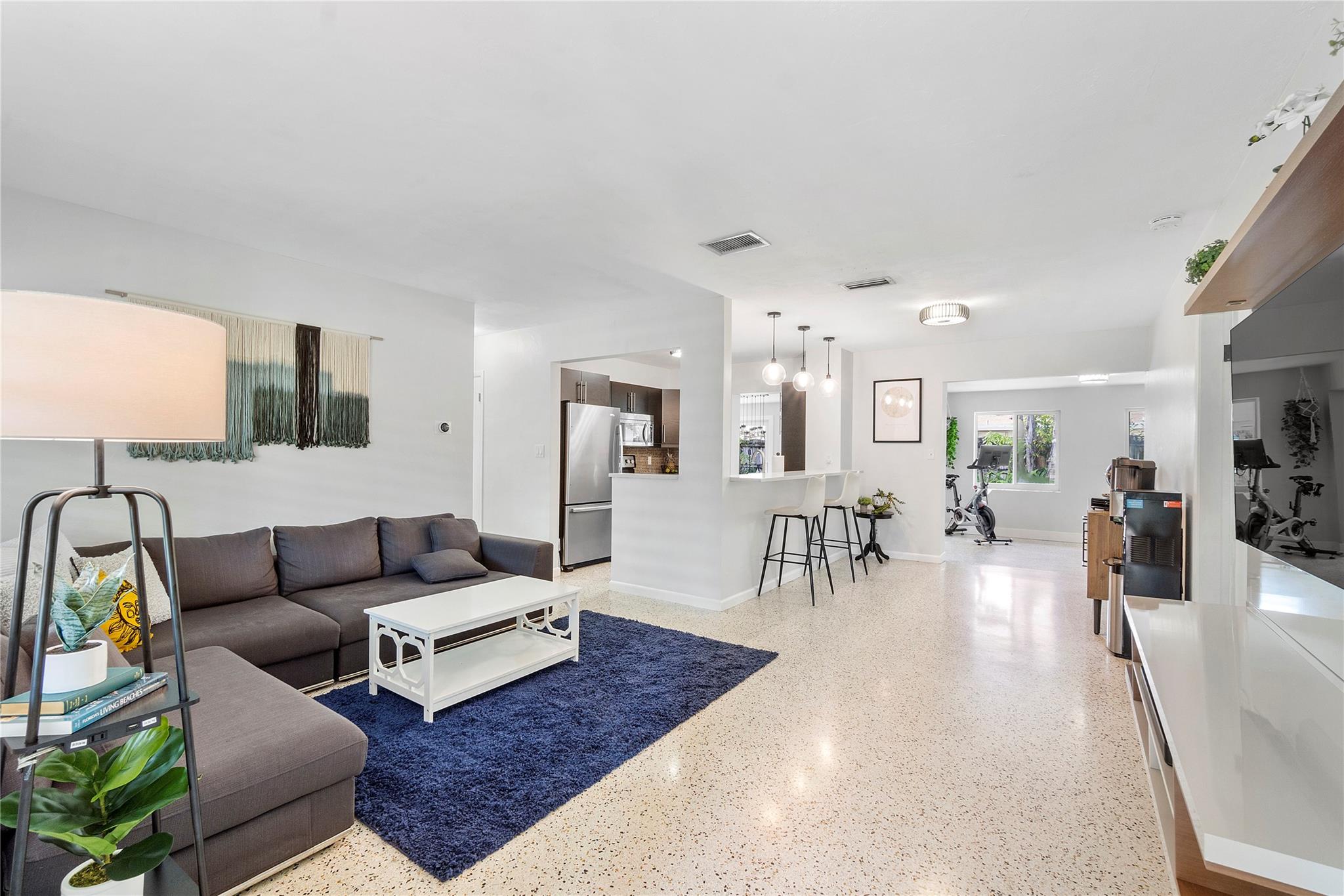 Mary-Knoll - Residential