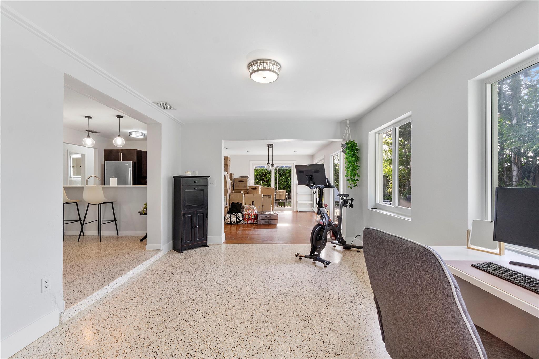 Mary-Knoll - Residential