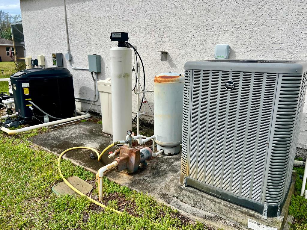 PORT ST LUCIE SECTION 20 - Residential