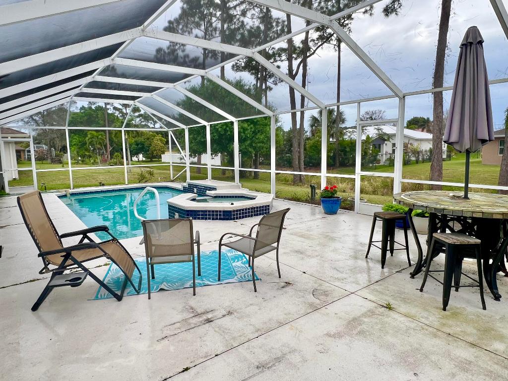 PORT ST LUCIE SECTION 20 - Residential