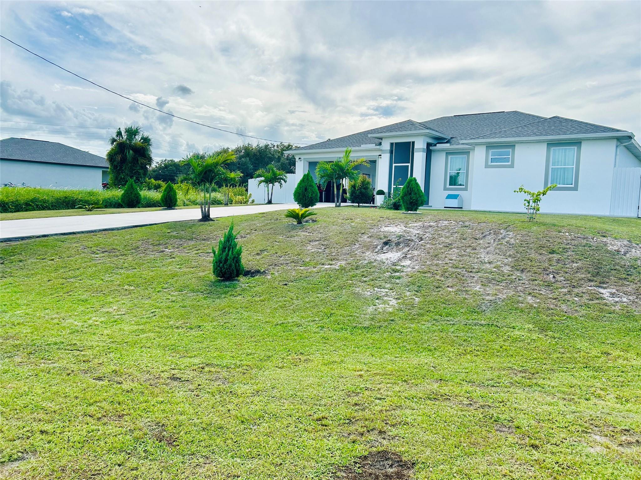 Port La Belle Un 102 - Residential