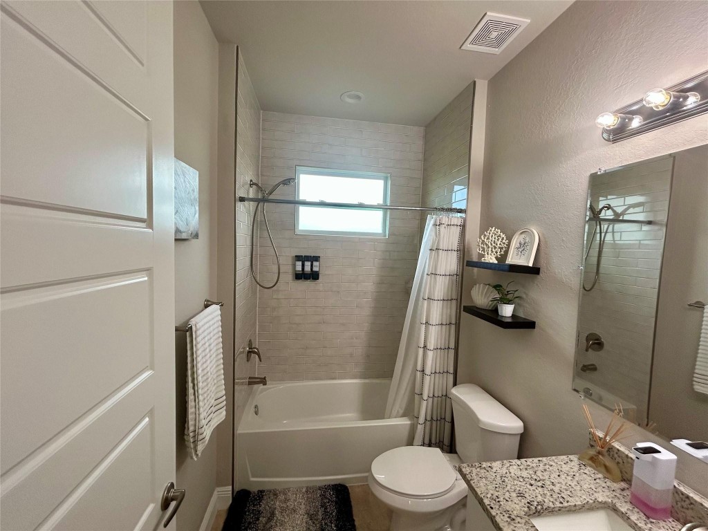 Port La Belle Un 102 - Residential