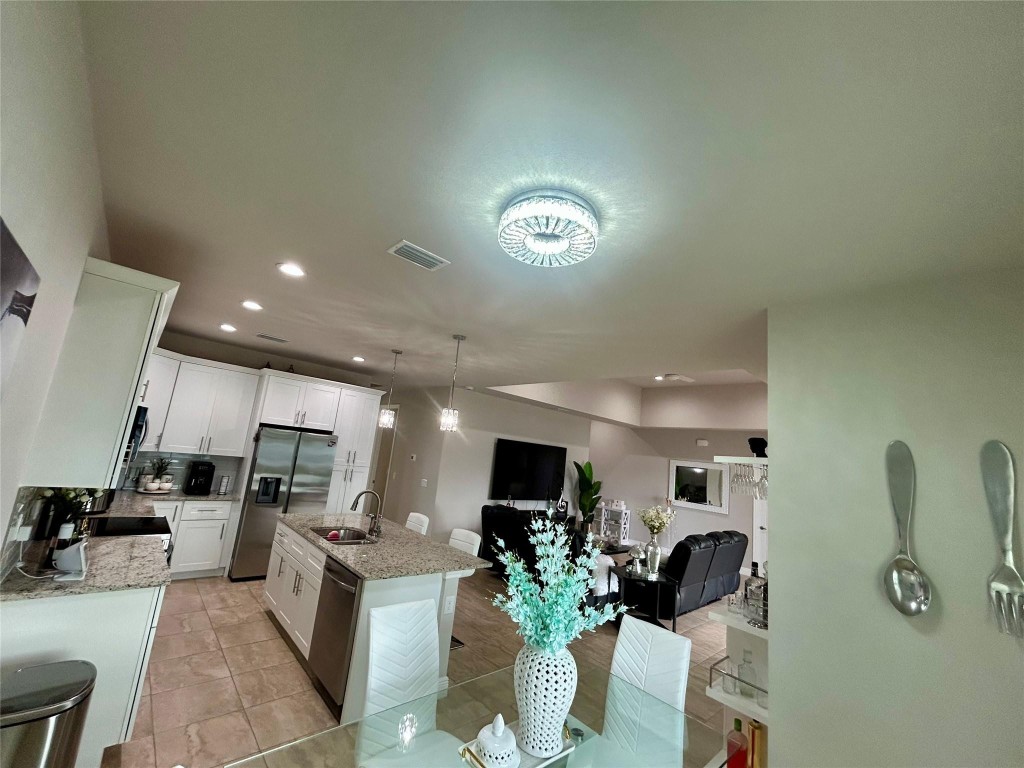 Port La Belle Un 102 - Residential