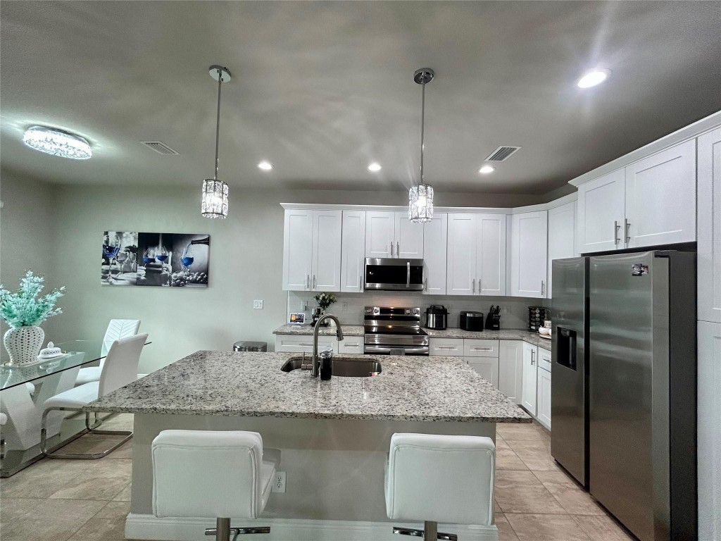 Port La Belle Un 102 - Residential