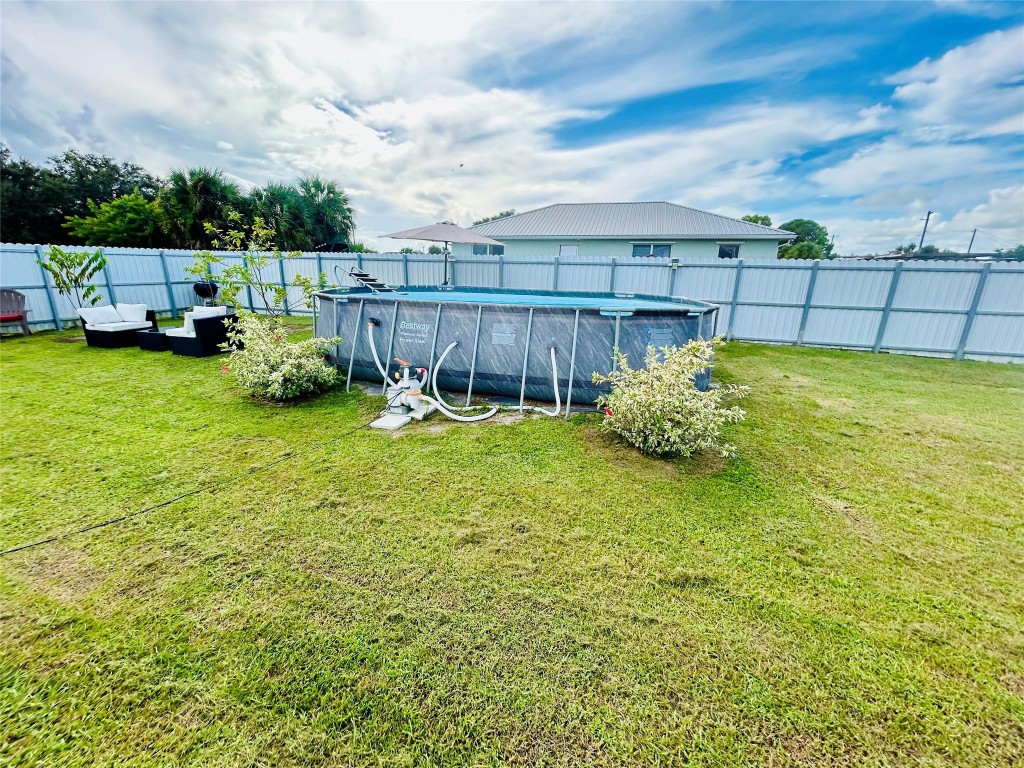 Port La Belle Un 102 - Residential