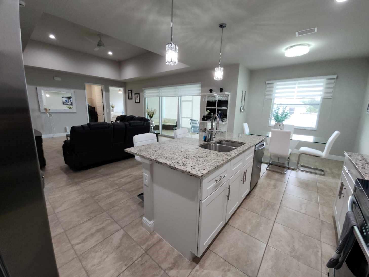 Port La Belle Un 102 - Residential