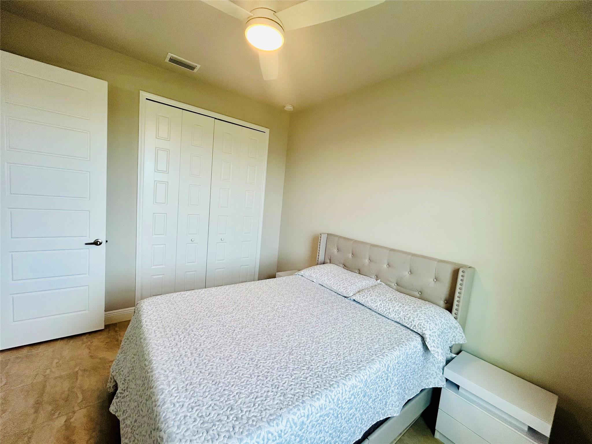 Port La Belle Un 102 - Residential