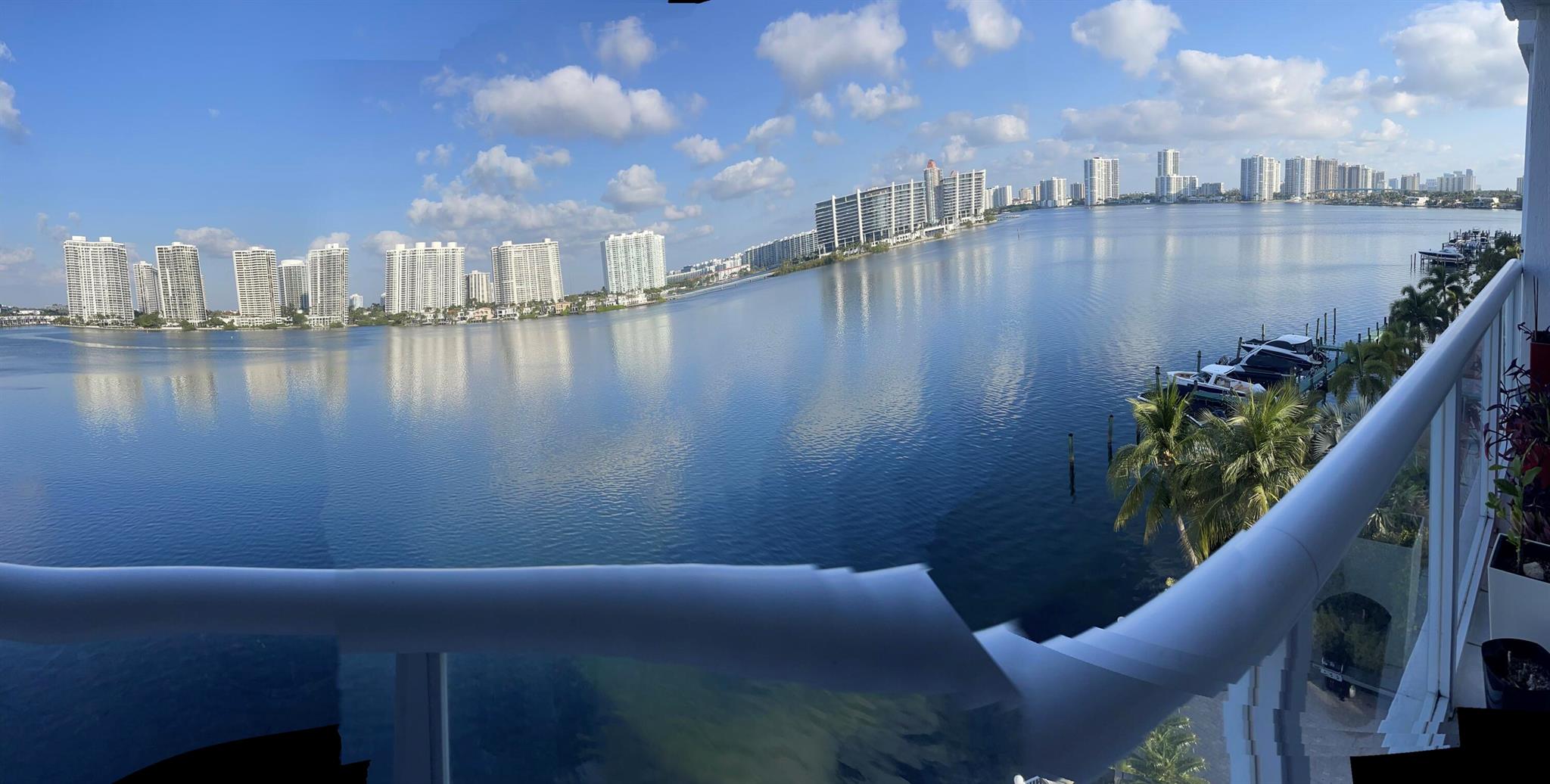 17700 N Bay Road 702