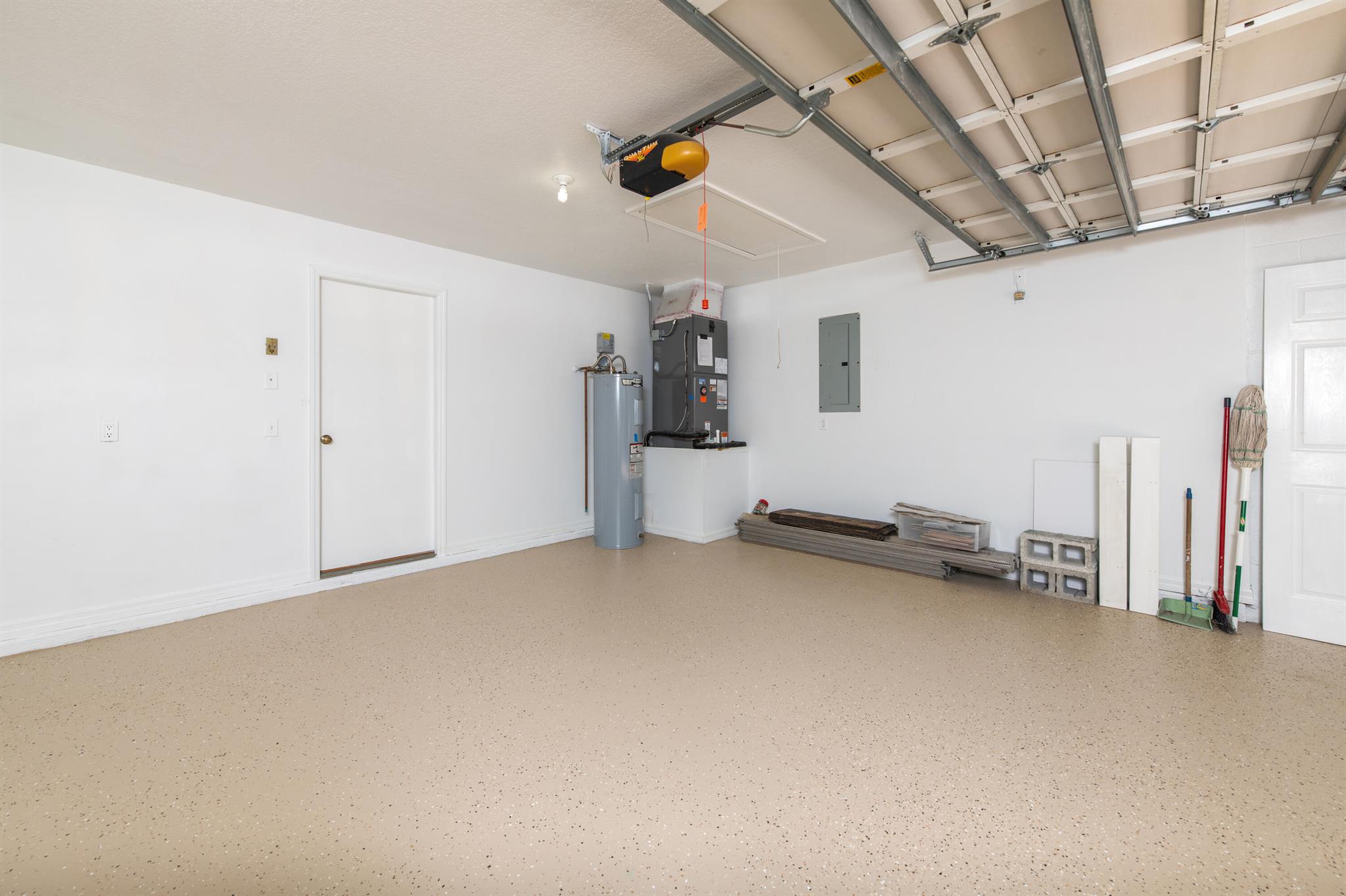 LAKE LUCIE ESTATES - Residential