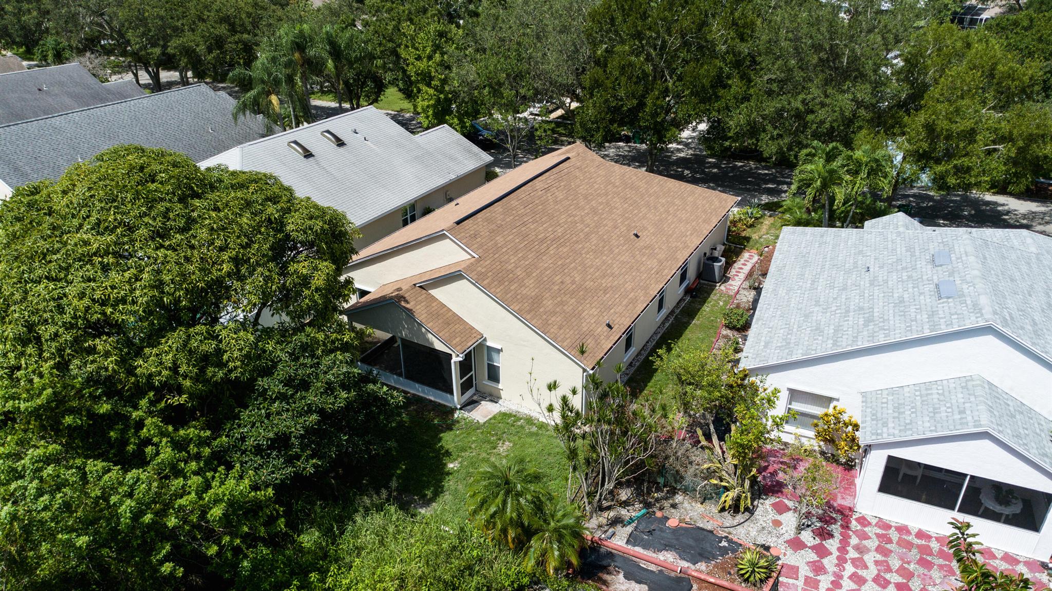 LAKE LUCIE ESTATES - Residential