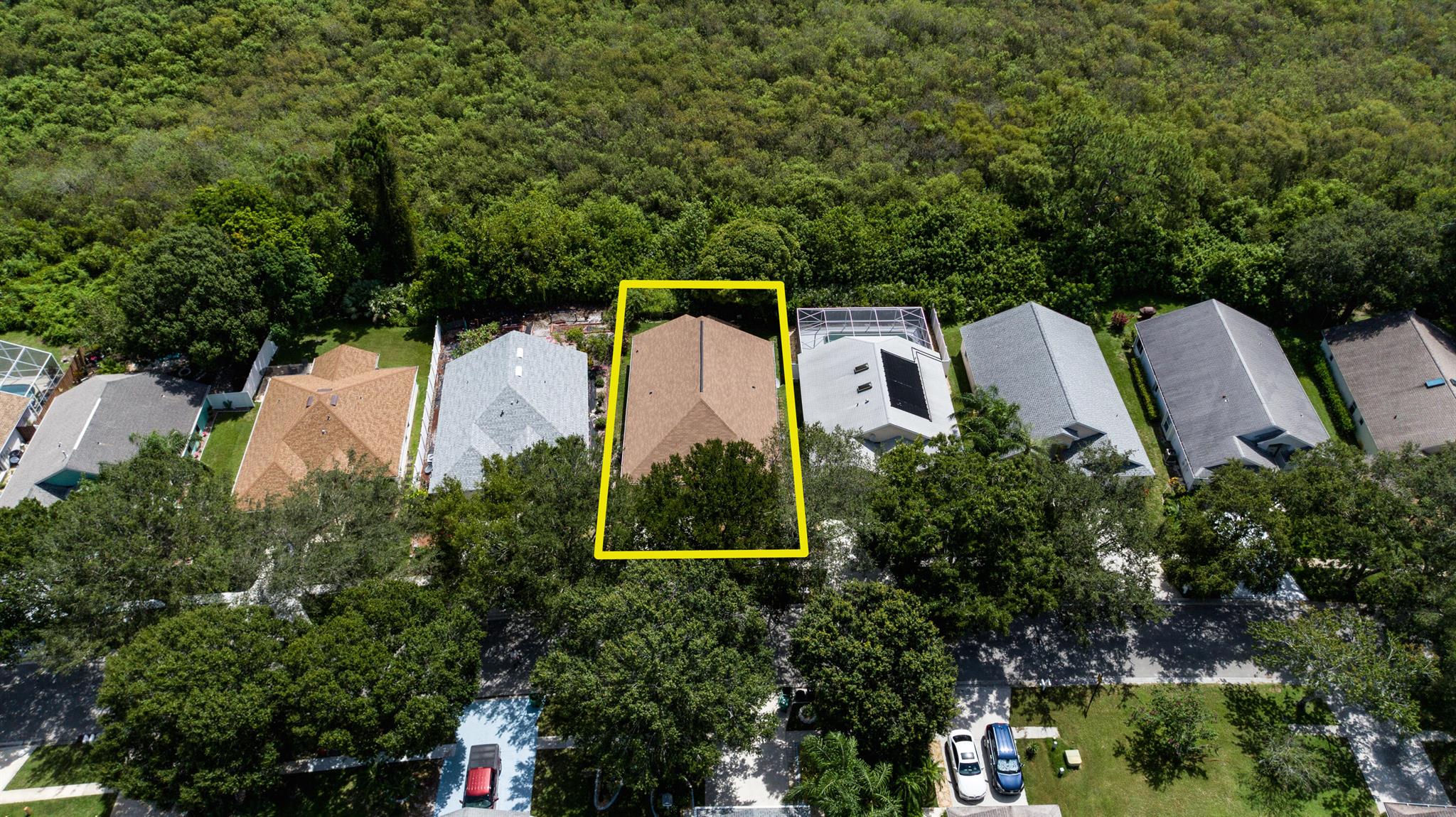 LAKE LUCIE ESTATES - Residential