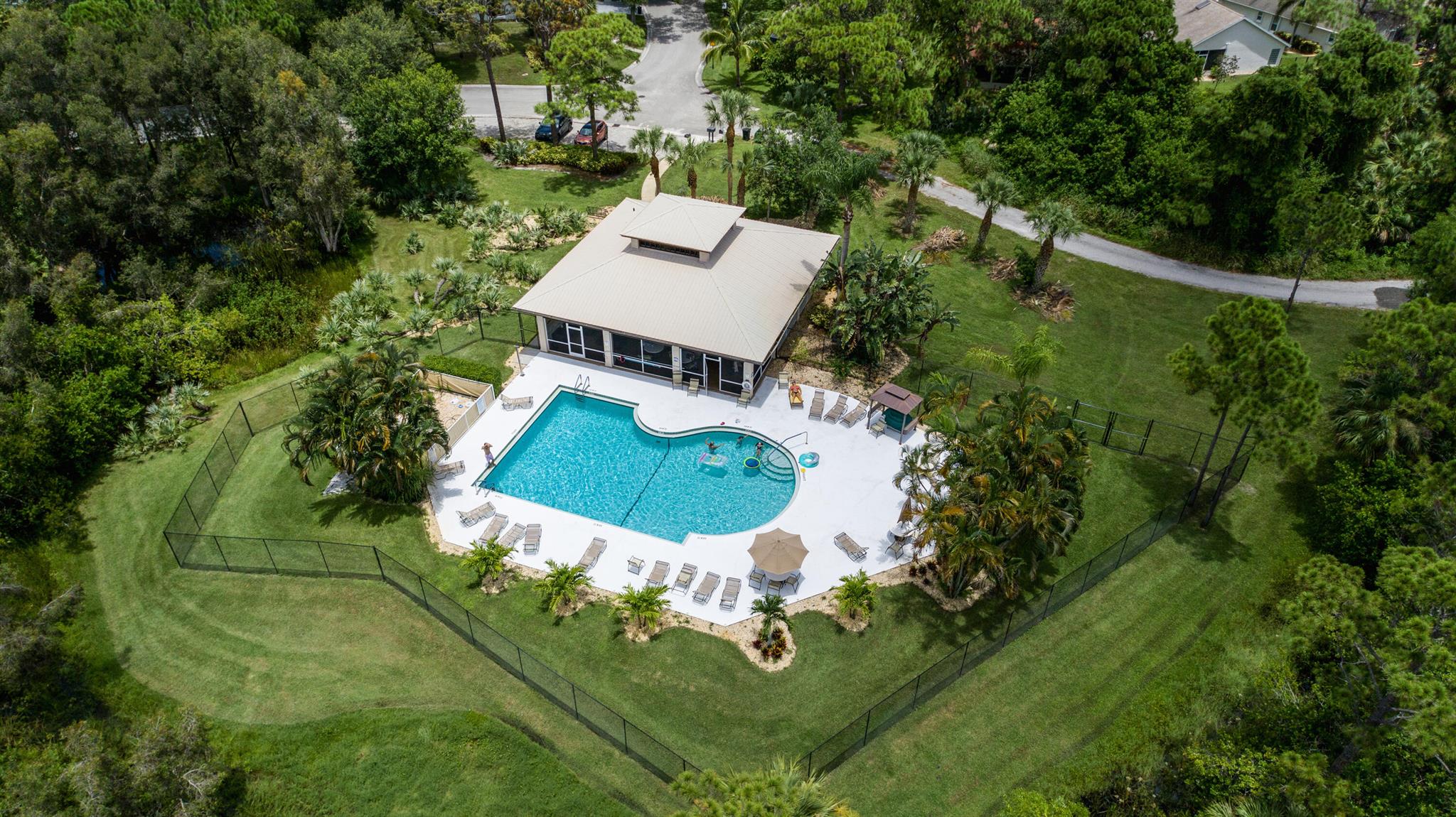 LAKE LUCIE ESTATES - Residential