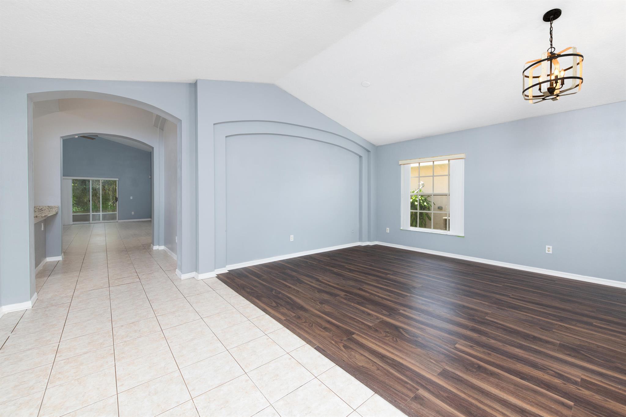 LAKE LUCIE ESTATES - Residential