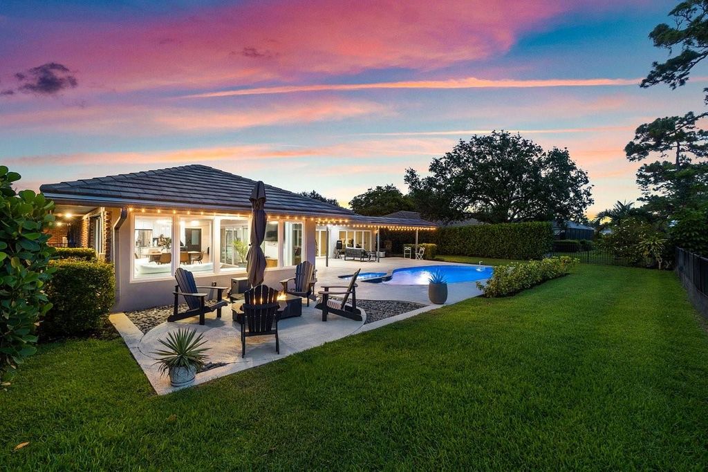 Photo of 525 Muirfield Drive, Atlantis, FL 33462 (MLS # F10440829)