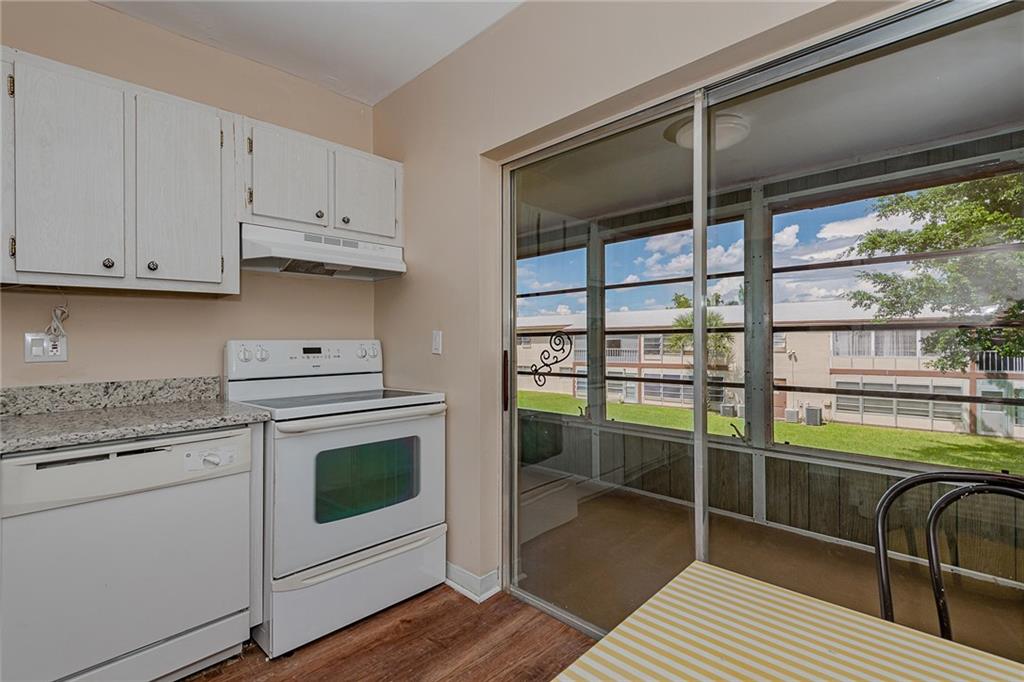 ORIOLE GARDENS 1 - Residential