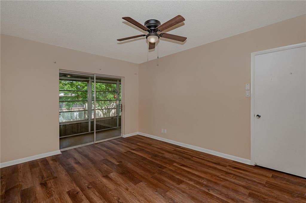 ORIOLE GARDENS 1 - Residential