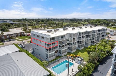 Photo of 155 Yacht Club Drive #308, North Palm Beach, FL 33408 (MLS # R11119702)