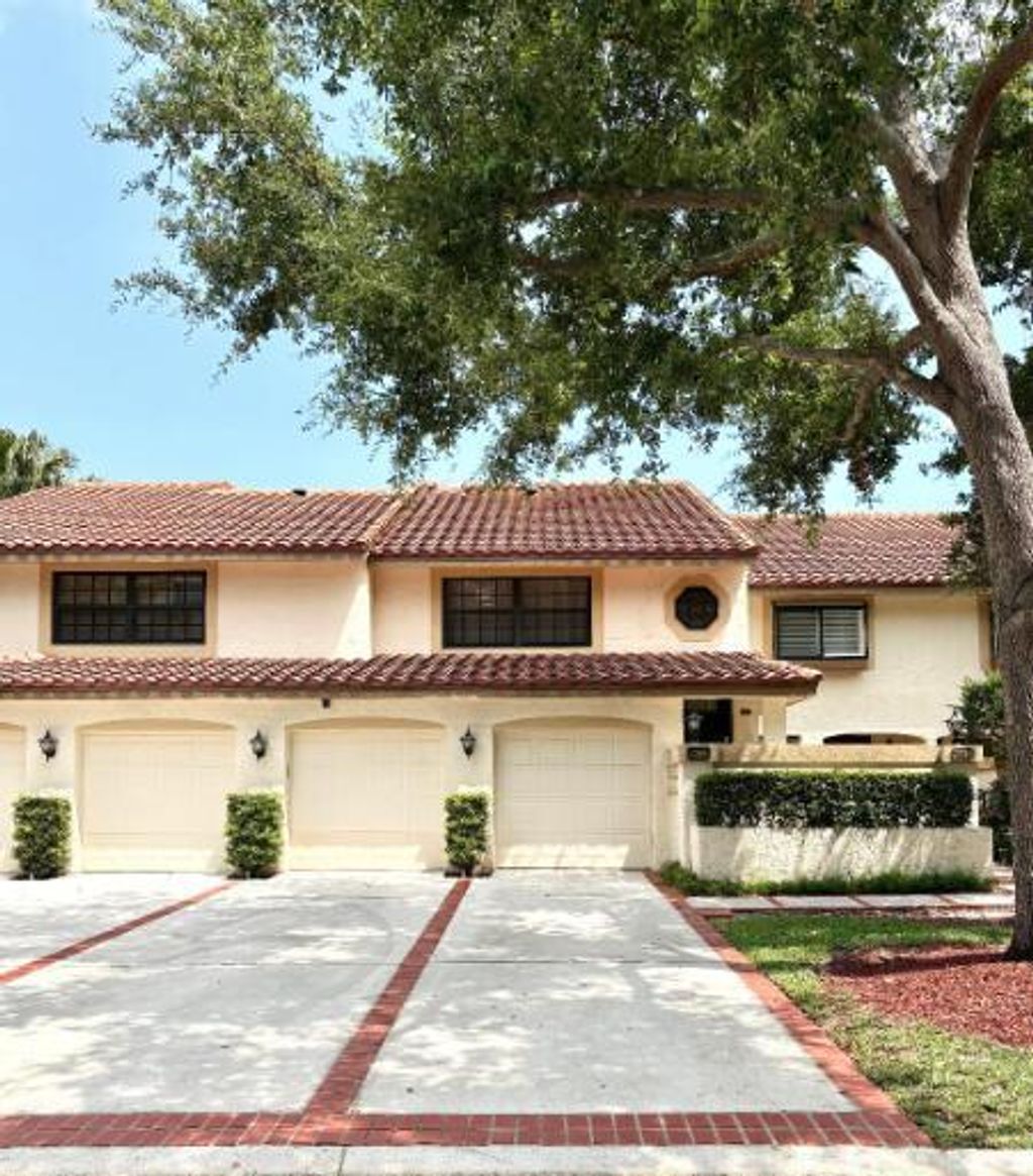 Photo of 7744 La Mirada Drive, Boca Raton, FL 33433 (MLS # R11093700)