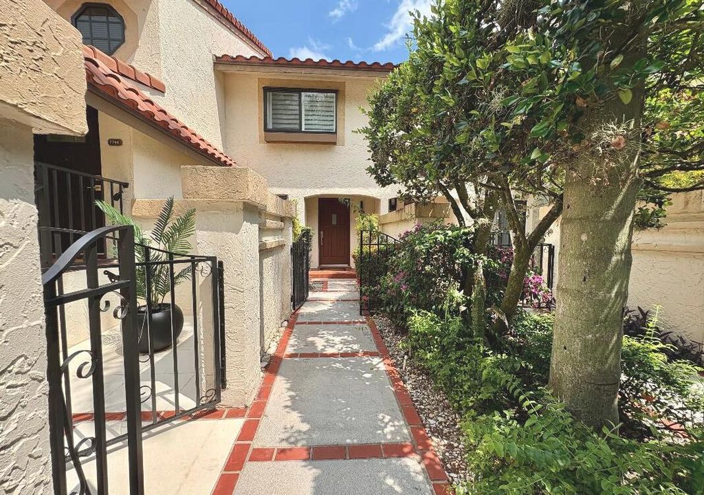 Photo of 7744 La Mirada Drive, Boca Raton, FL 33433 (MLS # R11093700)