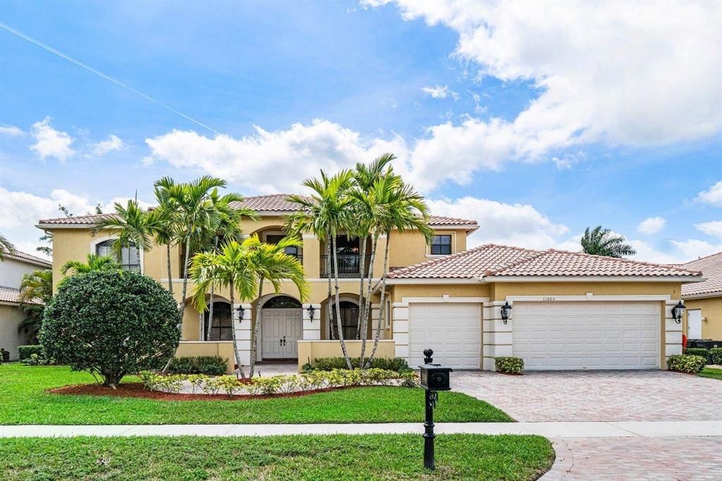 Photo of 11660 S Sea Court, Wellington, FL 33449 (MLS # R10712094)