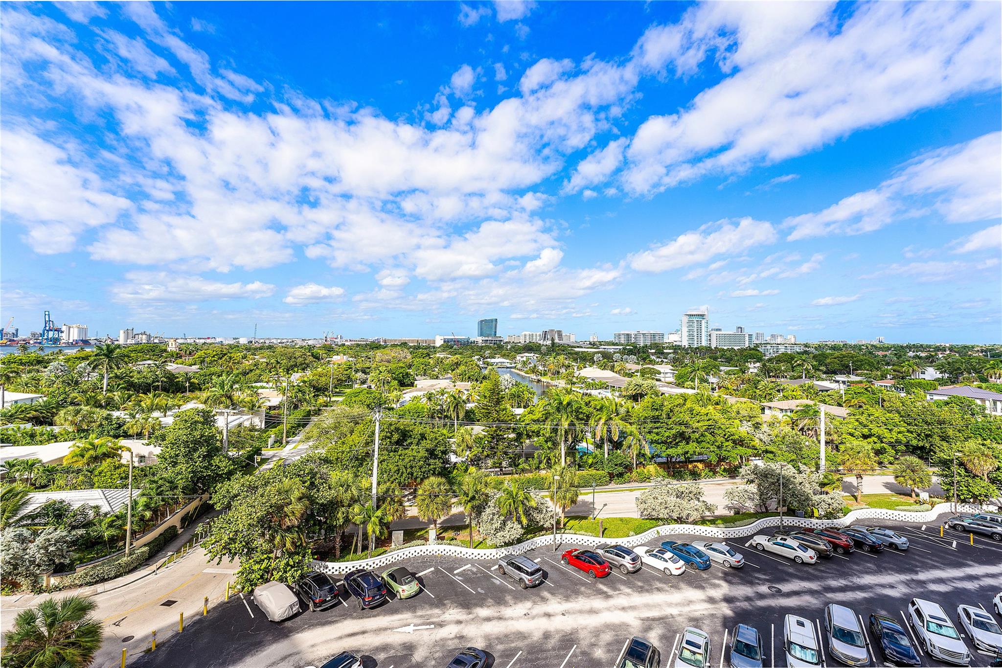 Breakwater Towers - Residential