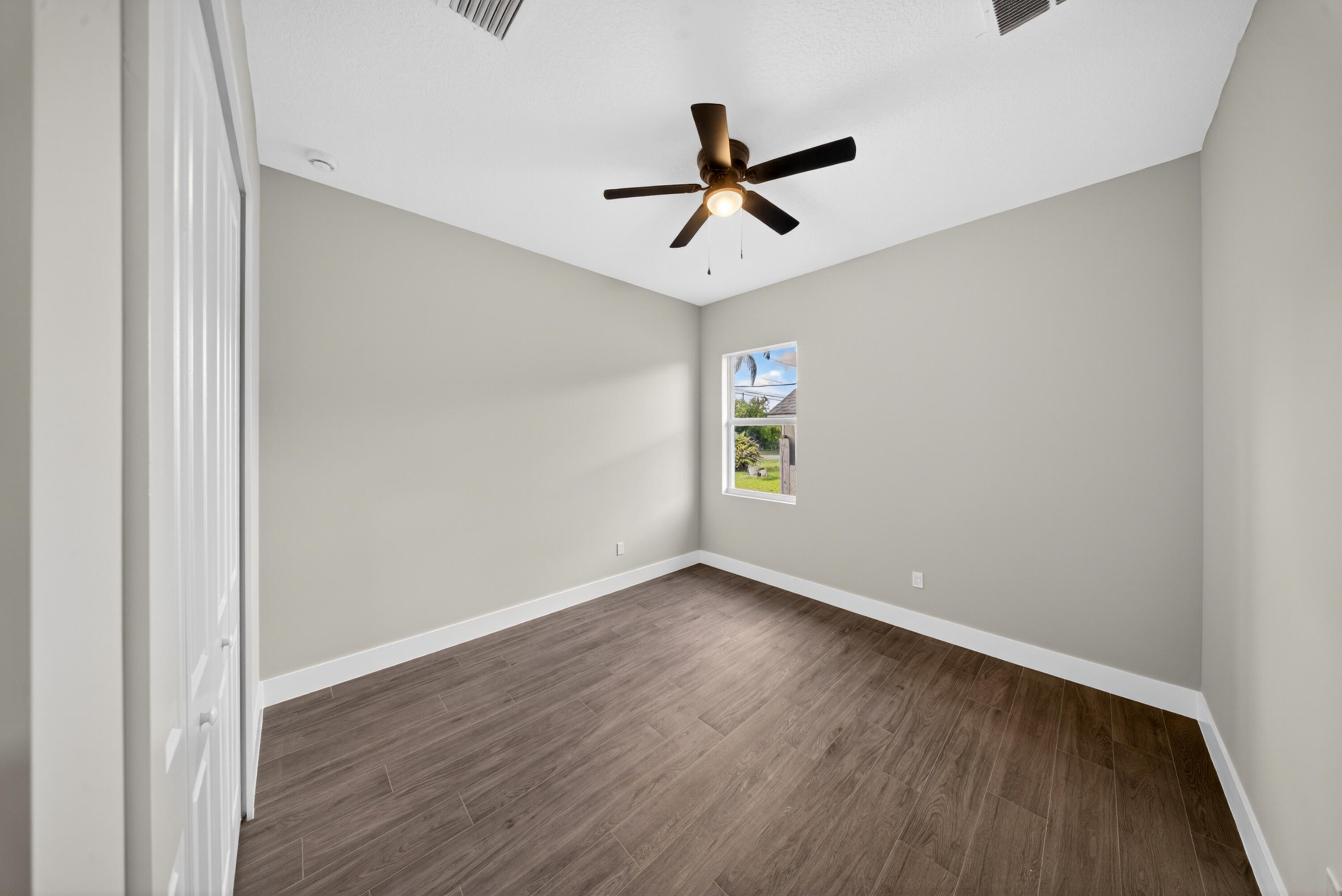 PORT ST LUCIE SECTION 46 1ST REPLAT - Residential