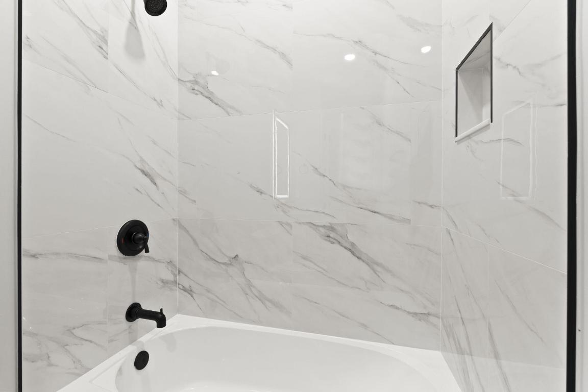 PORT ST LUCIE SECTION 46 1ST REPLAT - Residential